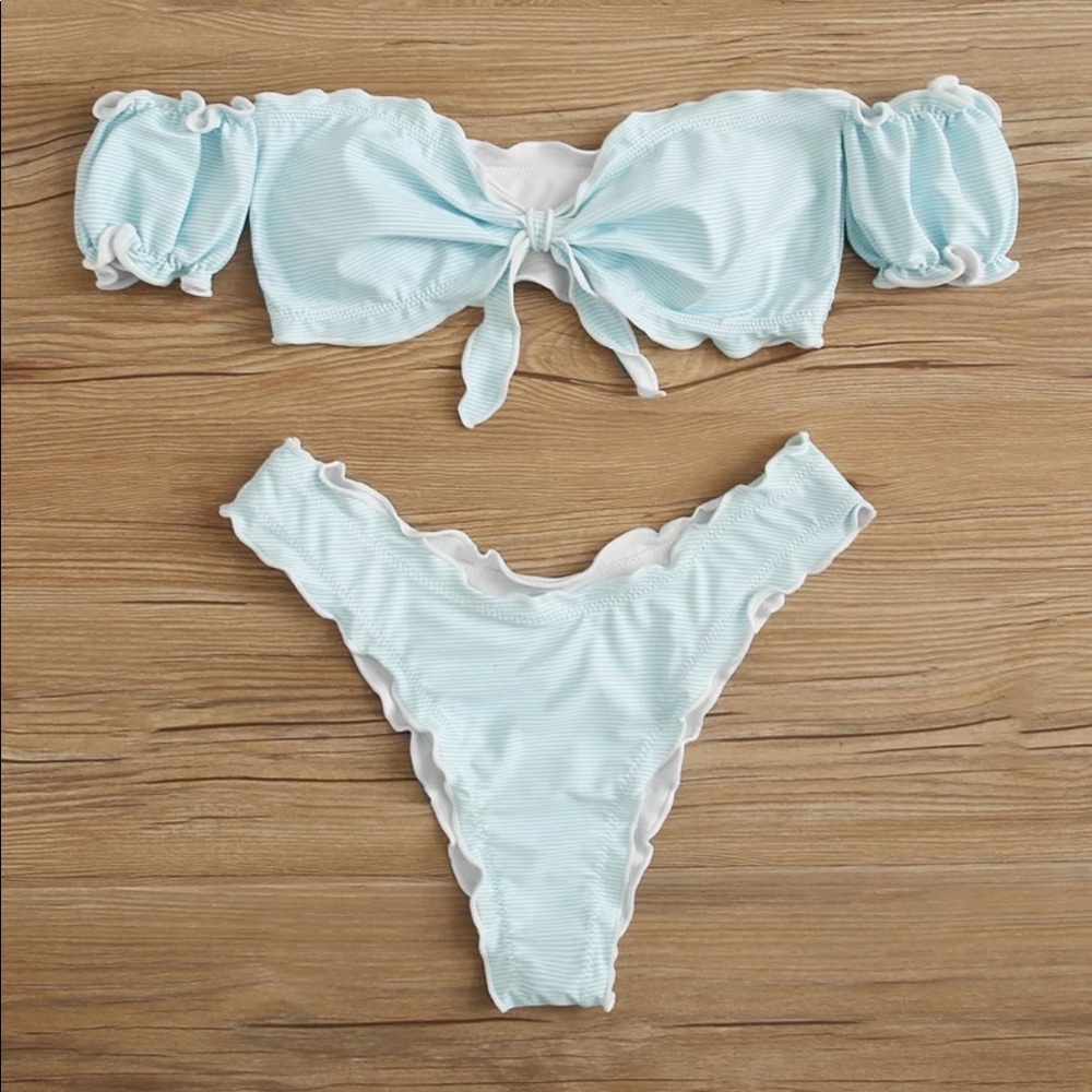 Off the Shoulder Striped Bikini